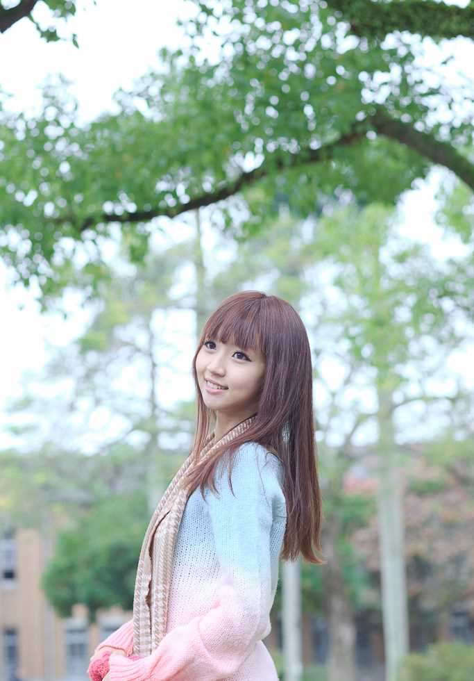 高清清纯女生希希冬日迷情图集