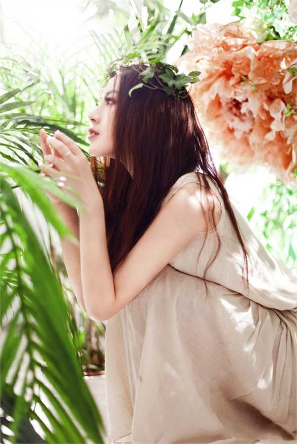 最新清纯少女夏日迷人图片壁纸