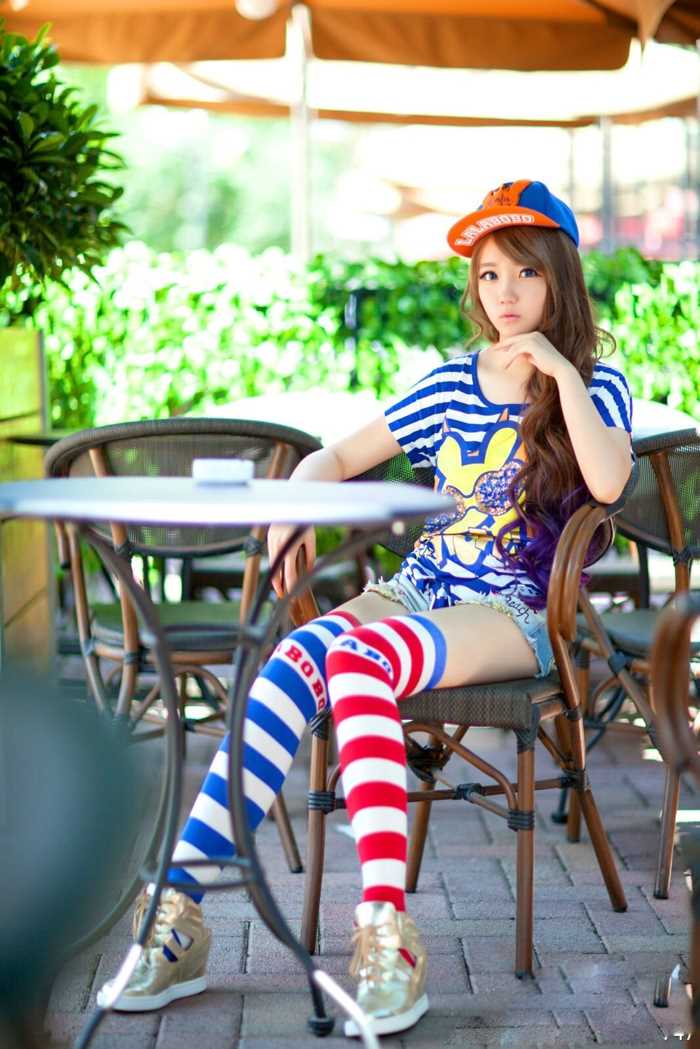 优质清纯少女街拍高清大图相册