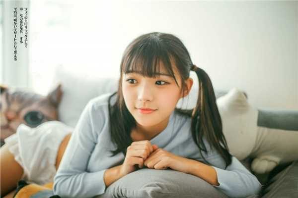 最新00后美少女夏日清纯壁纸