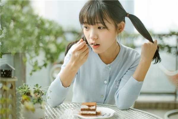 最新00后美少女夏日清纯壁纸