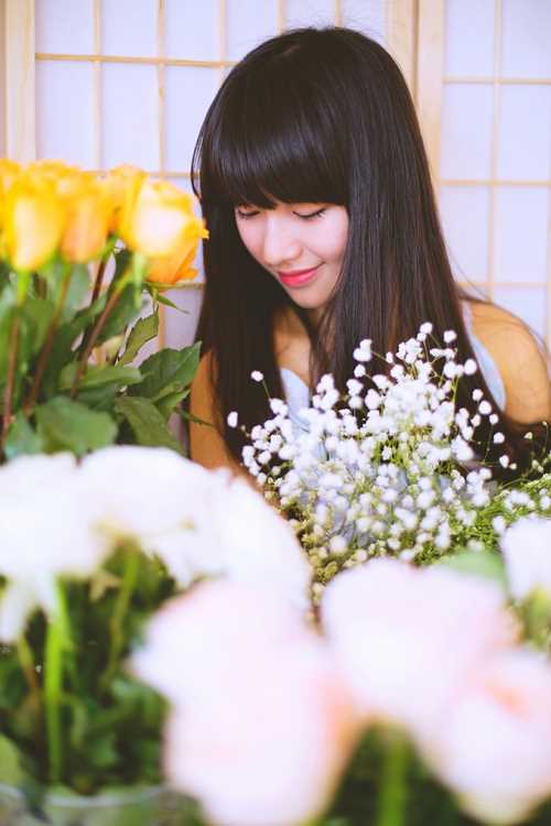 高清清纯美少女花间唯美图集