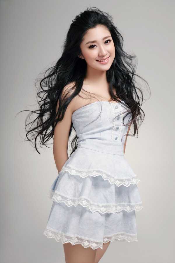 特别专辑刘雨维清纯可人高清照图片