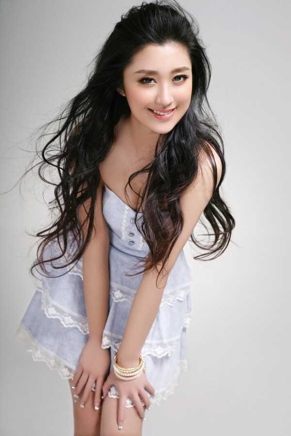 特别专辑刘雨维清纯可人高清照图片