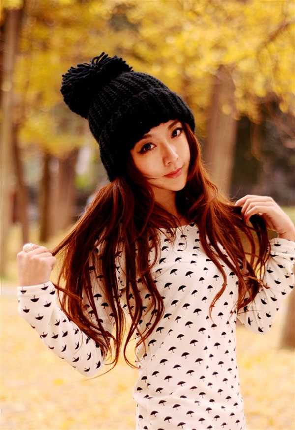 特别专辑清纯美女陈嘉歆街头迷人照图片