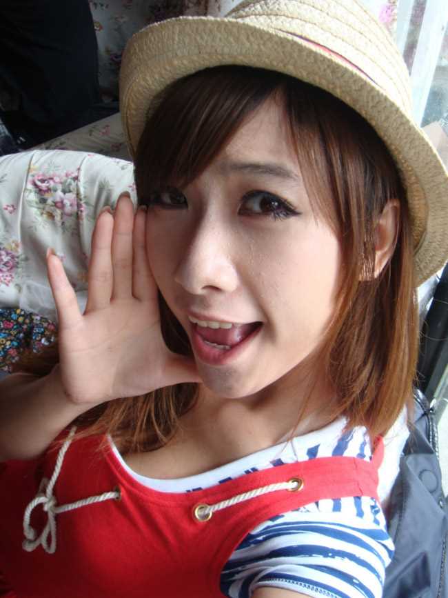 清纯美女吴梓嫣私房迷人