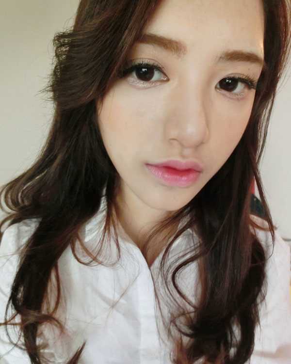 优质清纯美女王维琳高清迷人照图片