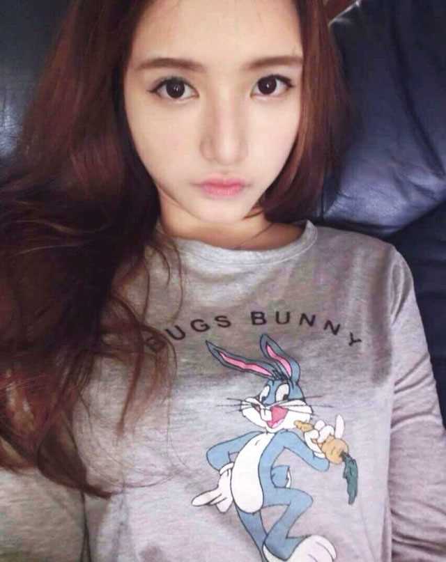 优质清纯美女王维琳高清迷人照图片