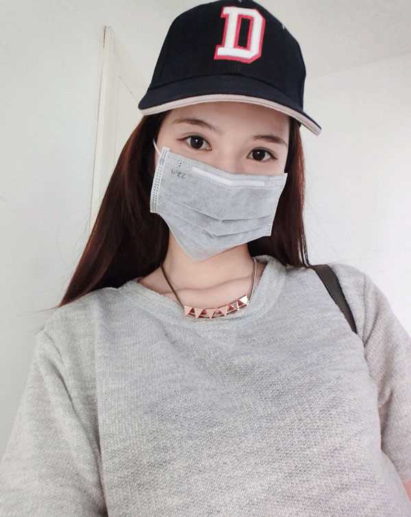 优质清纯美女王维琳高清迷人照图片