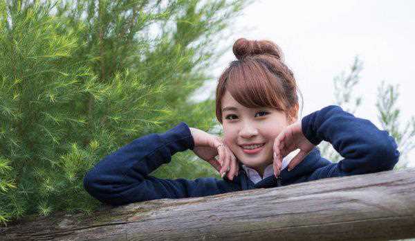 高清冬日清纯美女高清拍摄图集