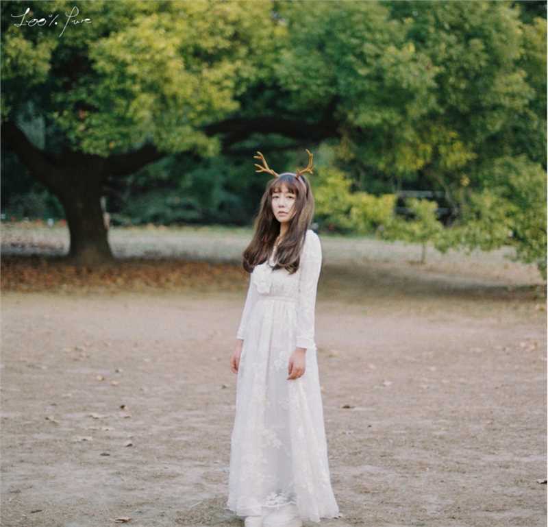 优质清纯长裙女孩户外拍摄相册