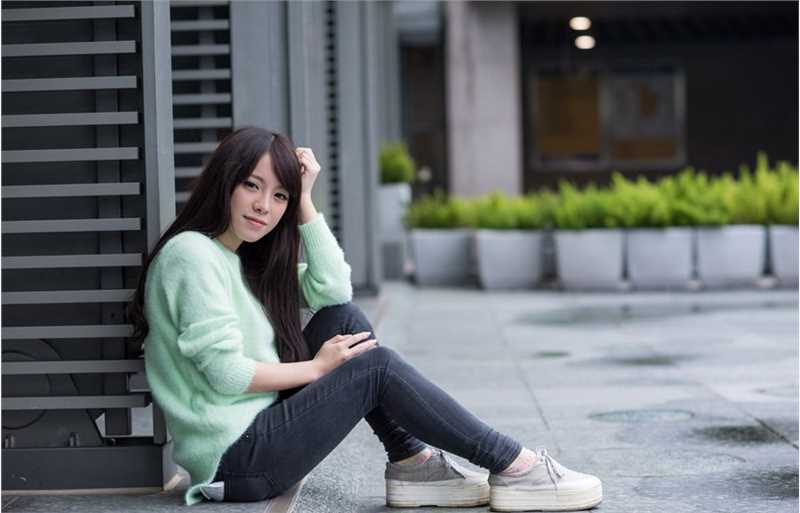 特别专辑清纯美女林若恩高清迷人外拍图片