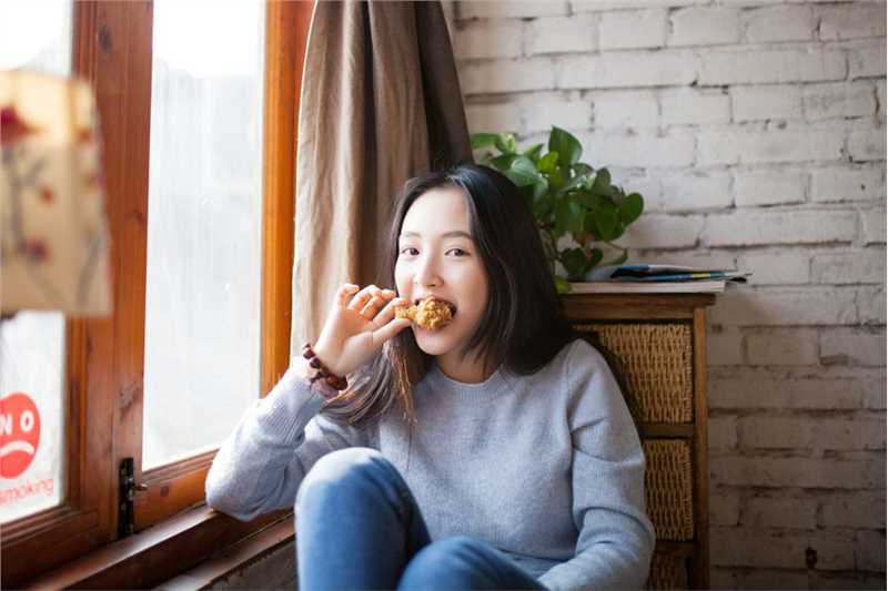 最全美女校花吴倩清纯迷人照相册