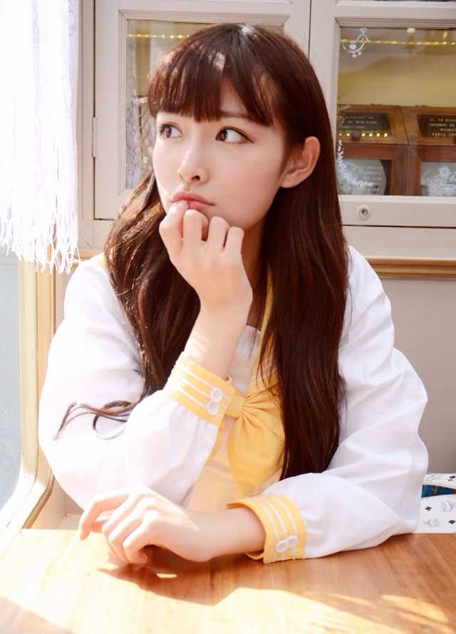 清纯美女许佳琪可爱迷人照