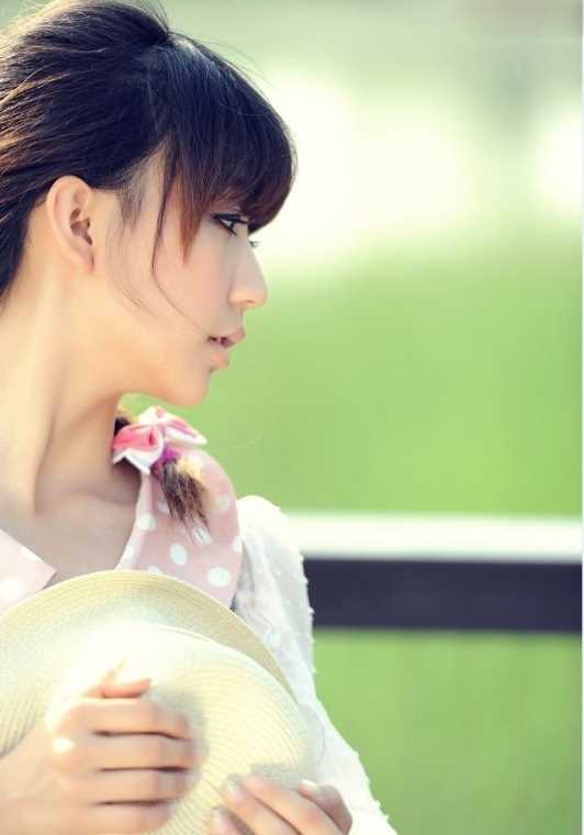 最全90后清纯美女户外相册