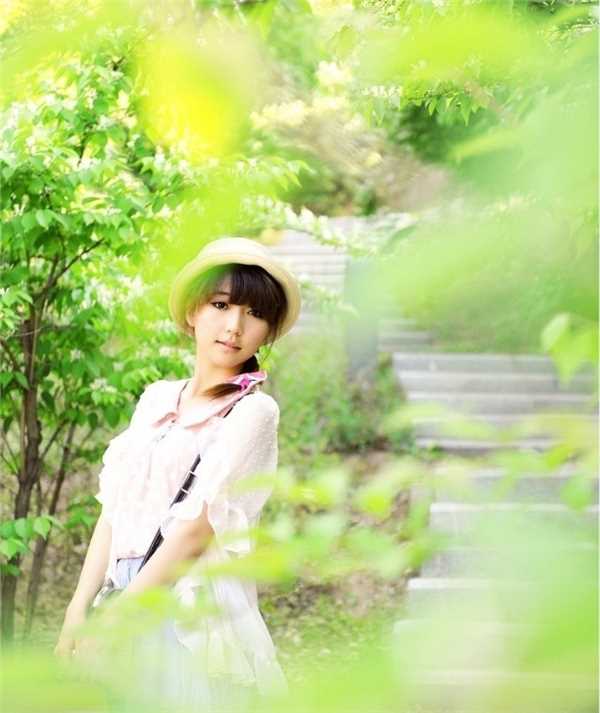 最全90后清纯美女户外相册