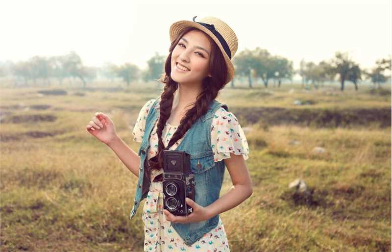 特别专辑初秋清纯美女户外迷人图片