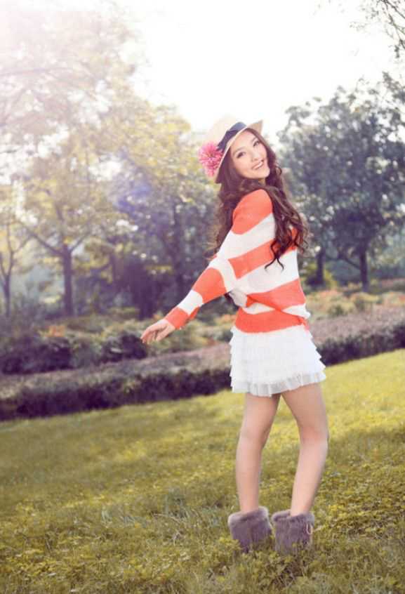 特别专辑初秋清纯美女户外迷人图片