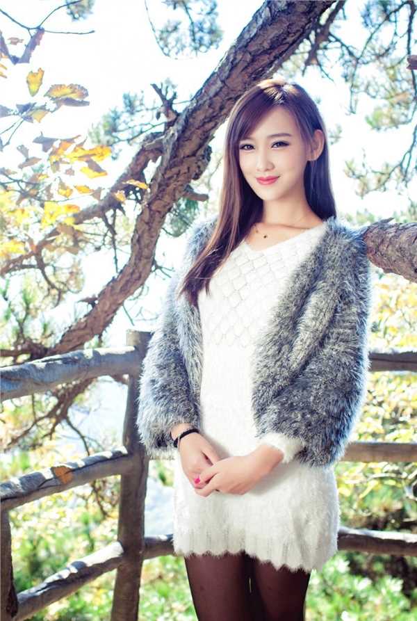 精选冬日清纯美女高清外拍图册