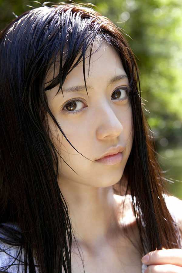 优质清纯美女逢泽莉娜户外高清图片