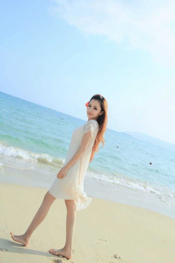 优质清纯美女海边迷人集相册