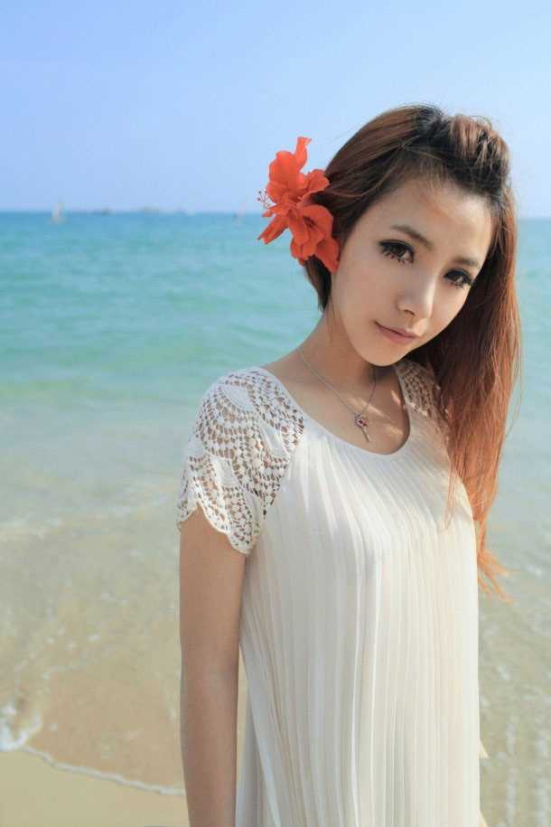 优质清纯美女海边迷人集相册