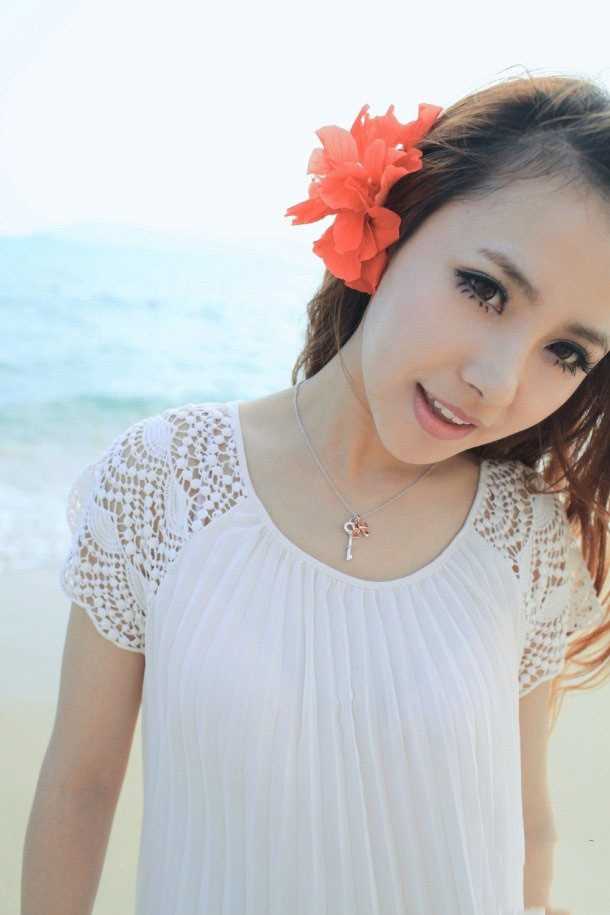 优质清纯美女海边迷人集相册