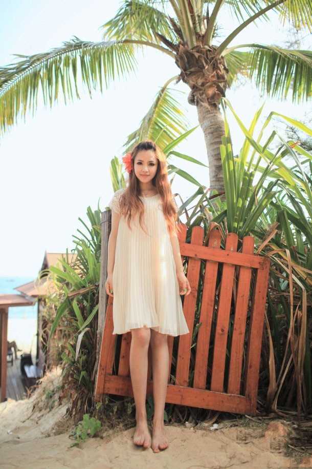 优质清纯美女海边迷人集相册