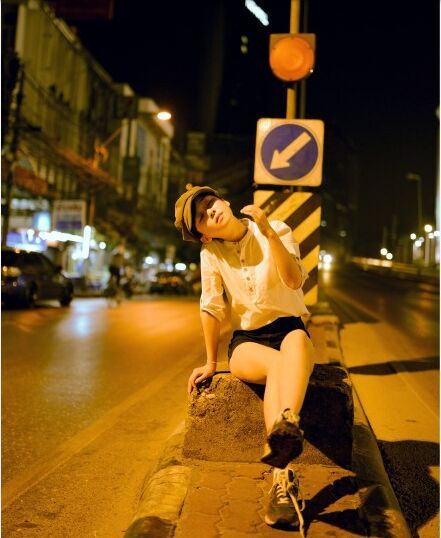 优质清纯女神宋伊人街拍大片相册