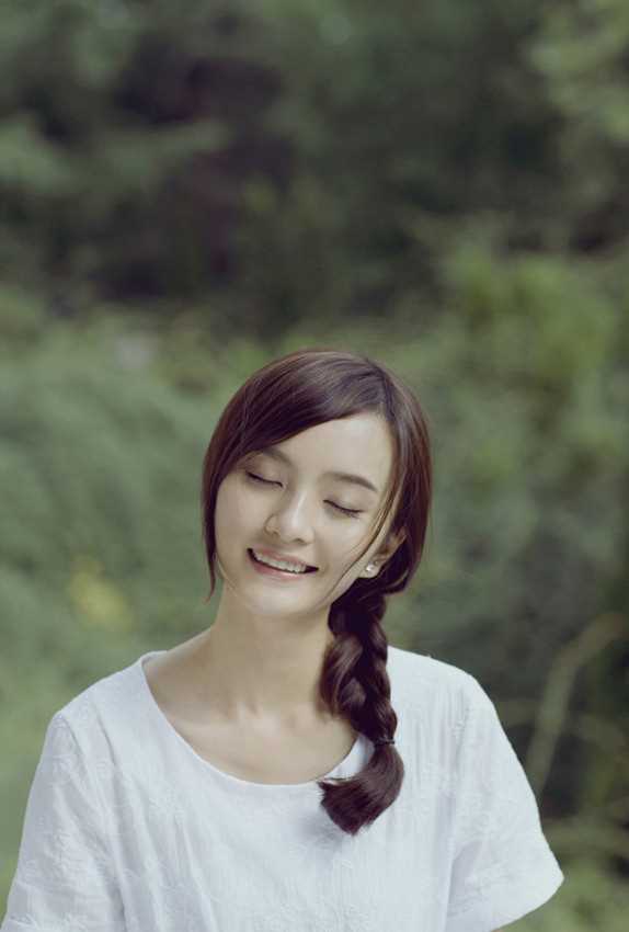 精选夏日清纯美女户外集图册