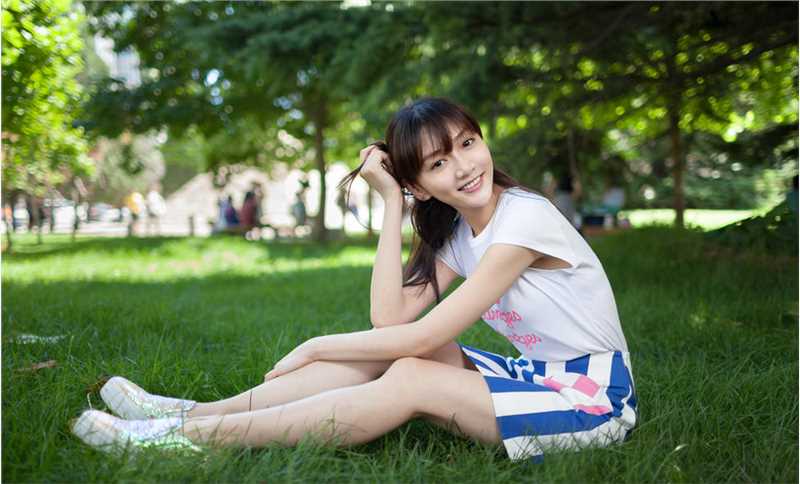 清纯校园女孩潘之琳高清集