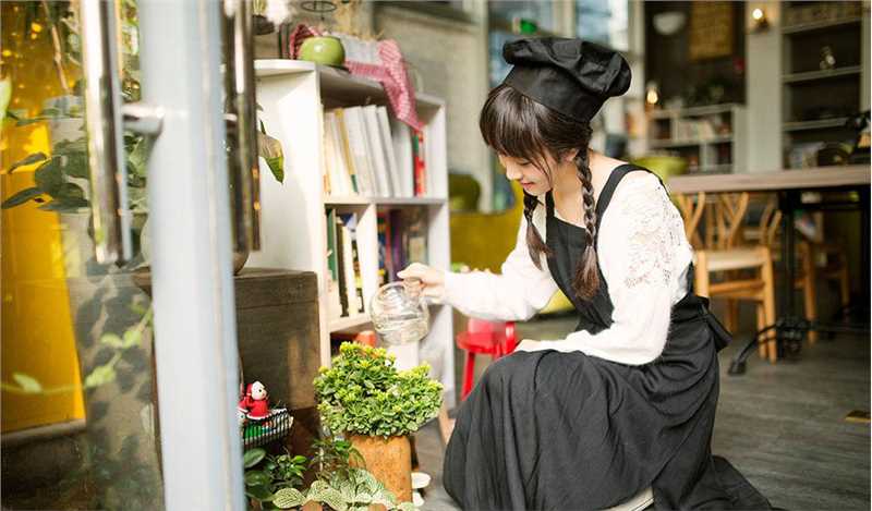 特别专辑清纯可爱少女室内大片