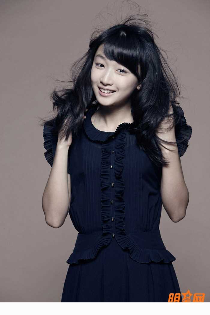 最新小清新周冬雨清纯迷人高清壁纸