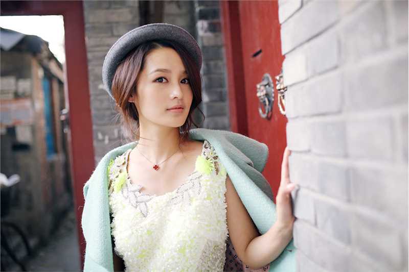 优质清纯美女李沁高清时尚图片