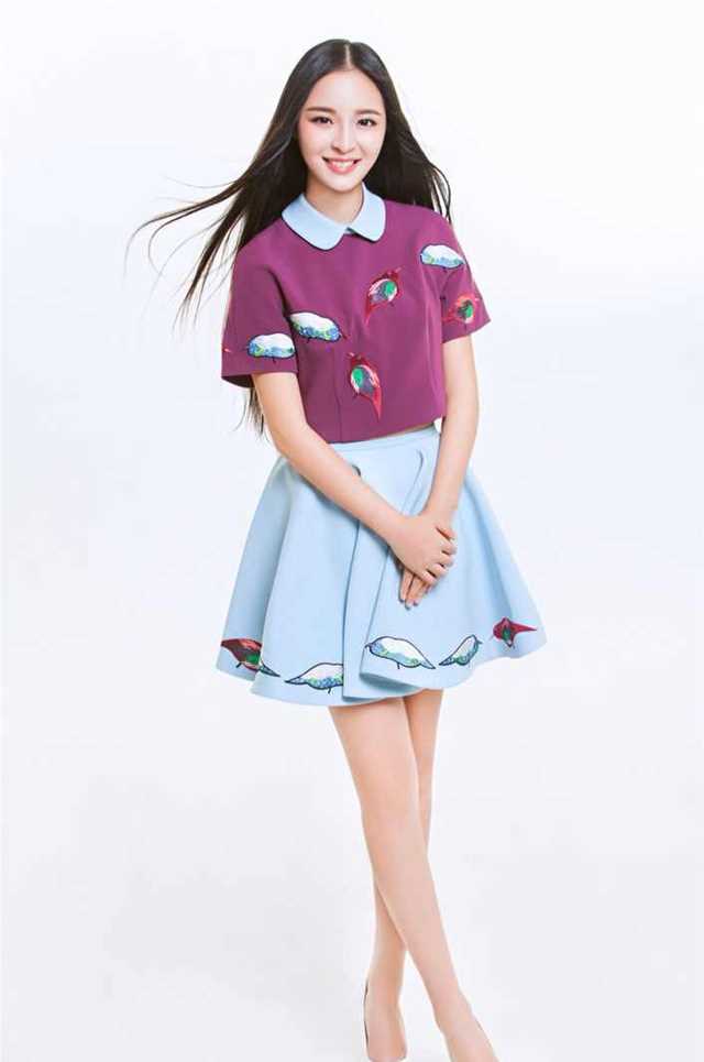 武大校花李莎旻子清纯拍摄