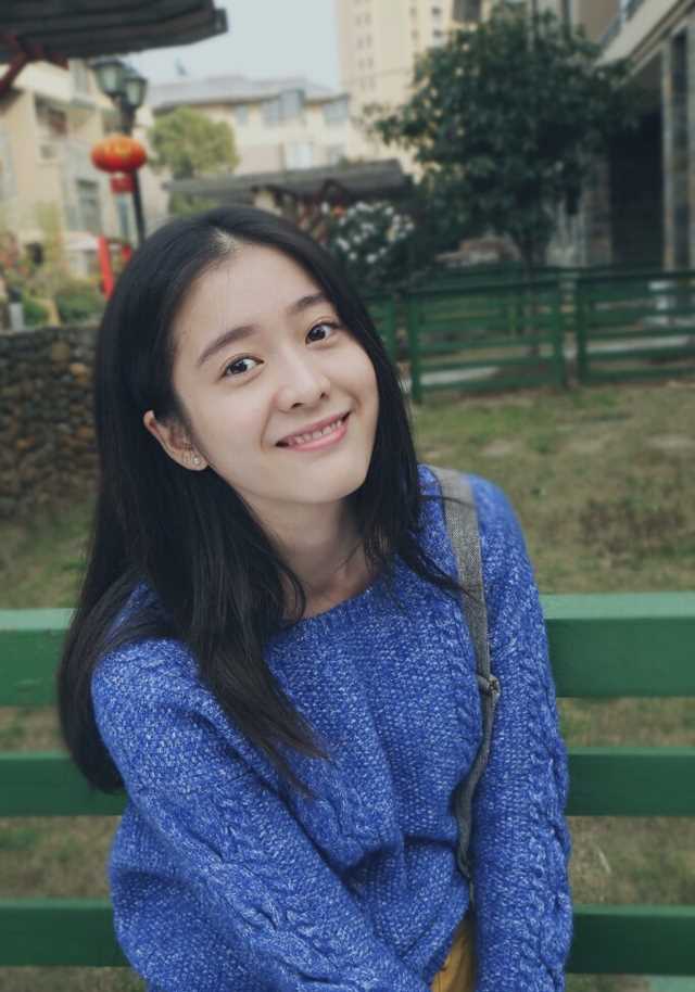 精选素颜美女张雪迎清纯迷人外拍图册