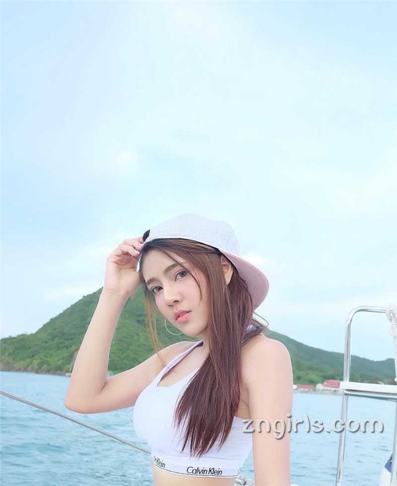 高清美女车模Numnim,Jang私房诱惑图集