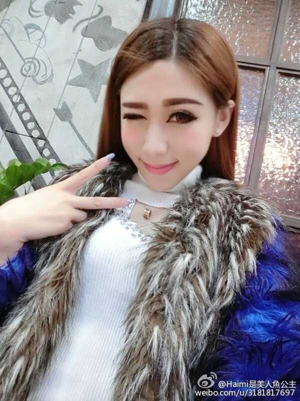 优质美女车模Haimi微博私房照妩媚迷人相册