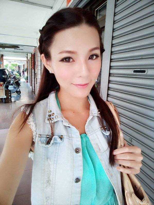 最全性感美女车模林思嘉Revy摄影图片壁纸