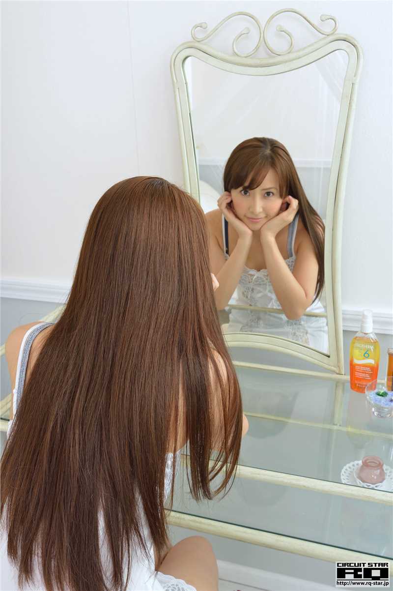 特别专辑RQ-STAR日本知名车模澤井玲菜私房照图片