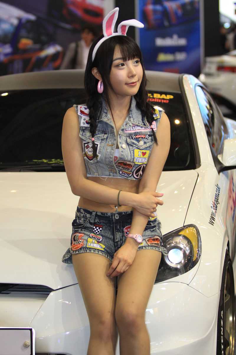高清韩国釜山车展性感甜美车模合辑图集