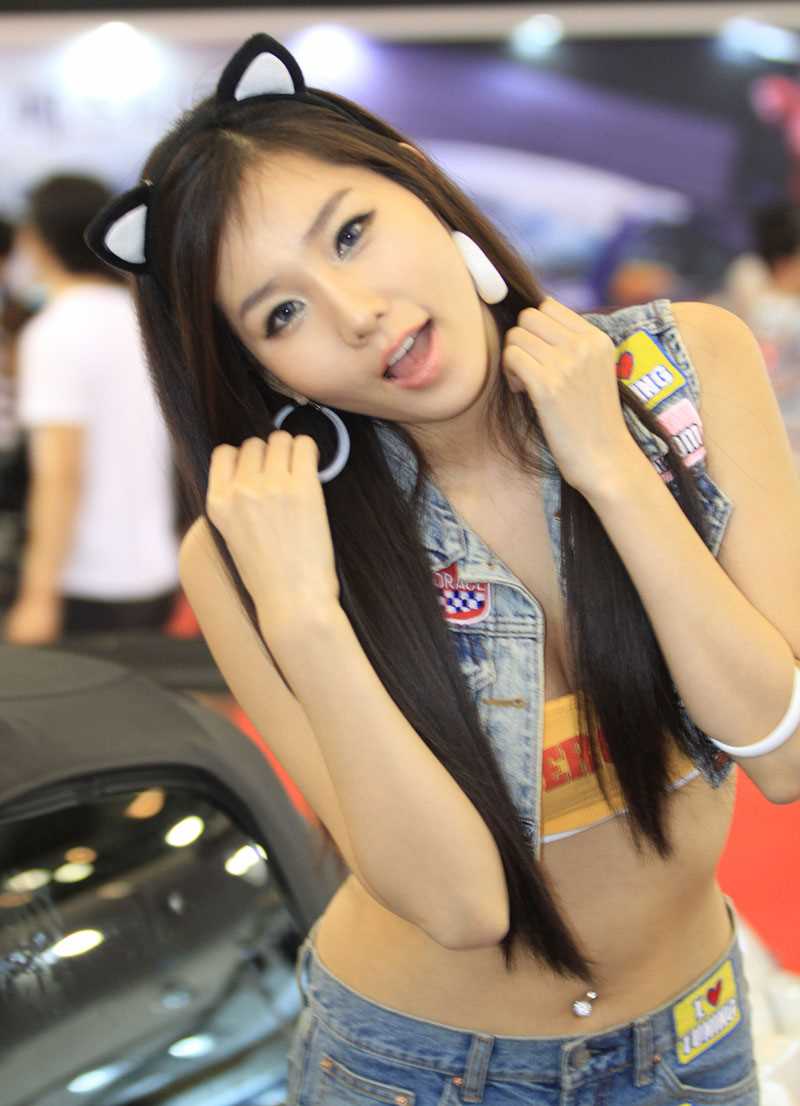 高清韩国釜山车展性感甜美车模合辑图集