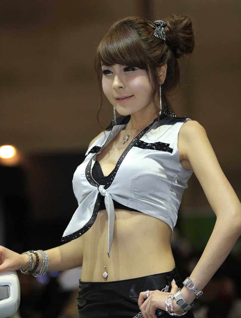 高清韩国釜山车展性感甜美车模合辑图集