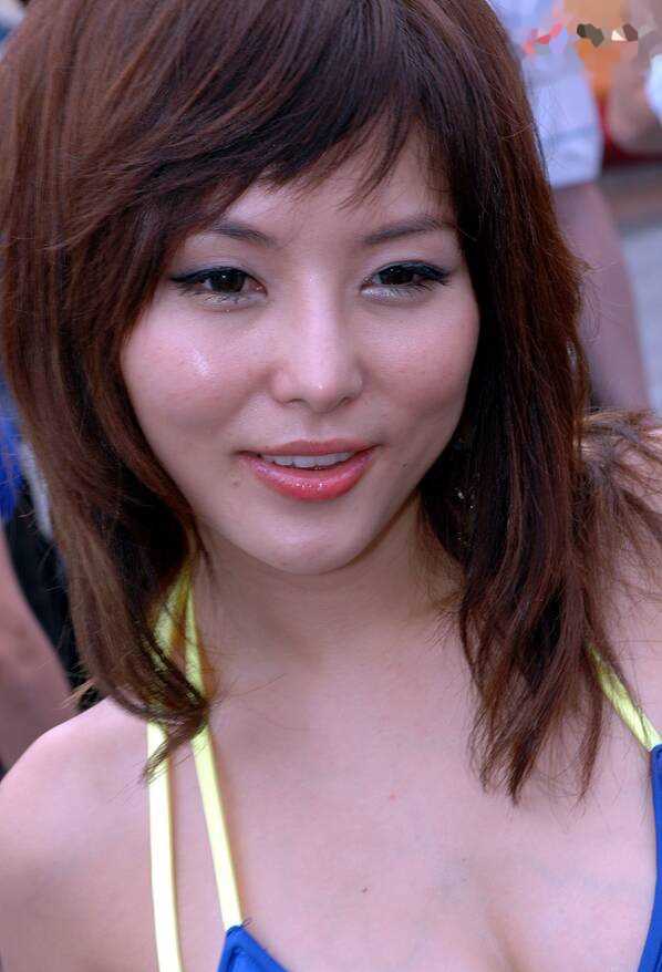 最全韩国美胸车模甜美性感相册