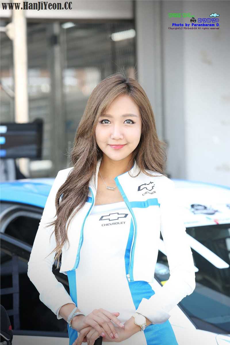 优质靓丽车模赵仁英车展秀魔鬼身材图相册