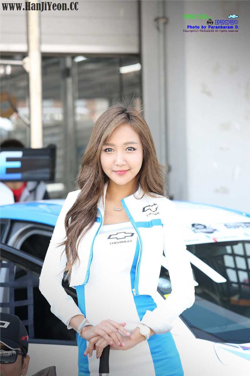 优质靓丽车模赵仁英车展秀魔鬼身材图相册