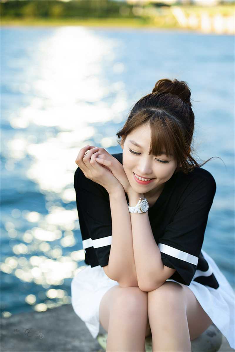 高清韩国车模李恩慧私房可爱卖萌写照图册