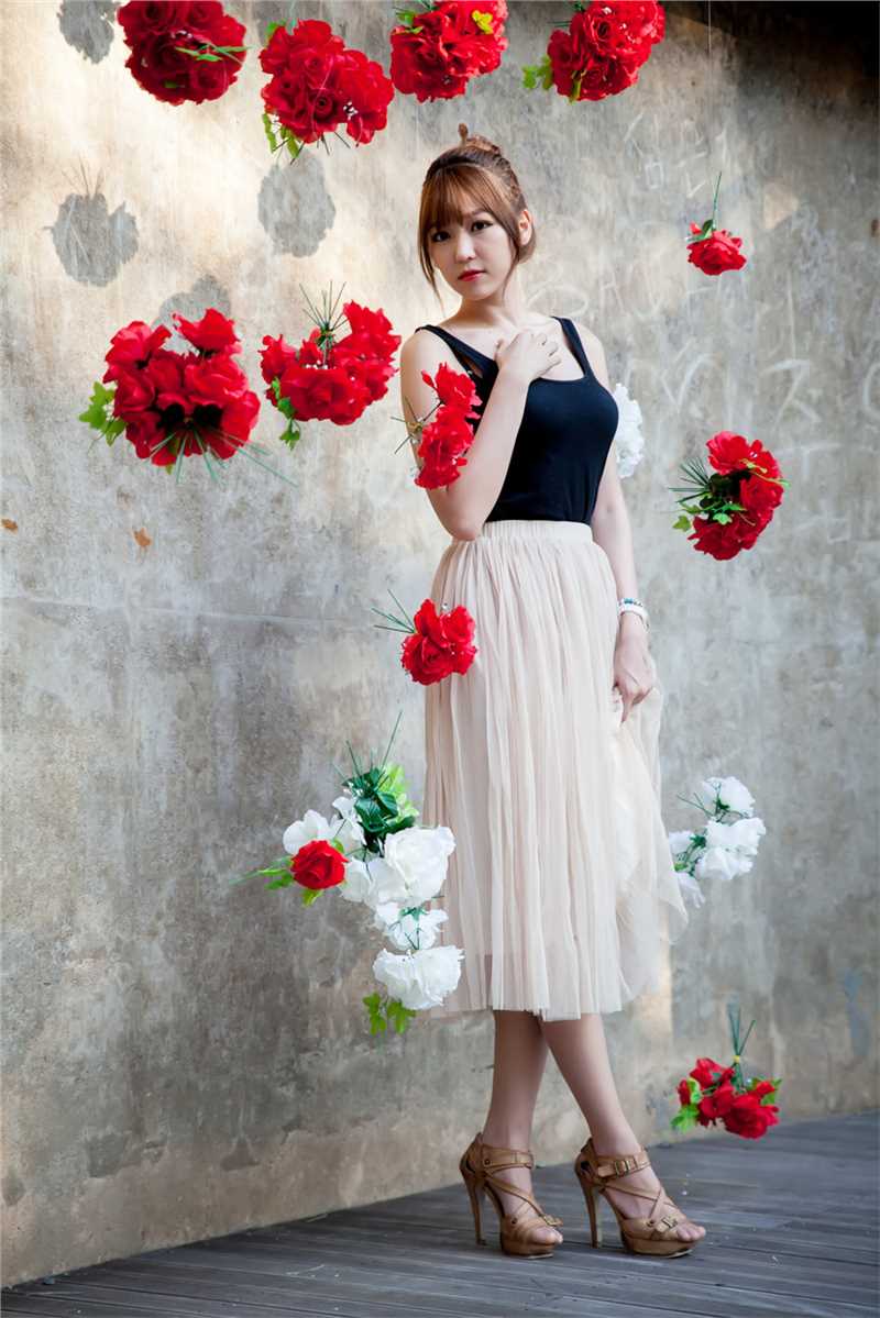 高清韩国车模李恩慧私房可爱卖萌写照图册