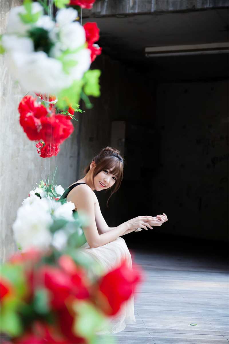 高清韩国车模李恩慧私房可爱卖萌写照图册