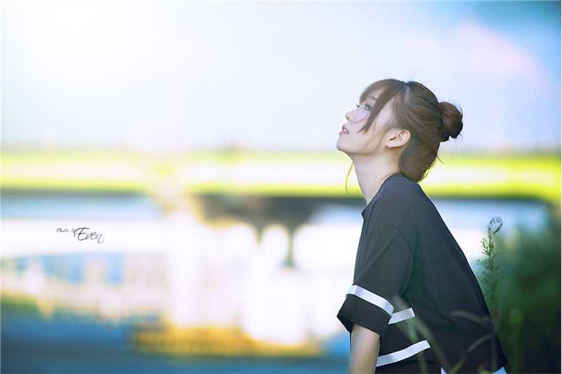 高清韩国车模李恩慧私房可爱卖萌写照图册